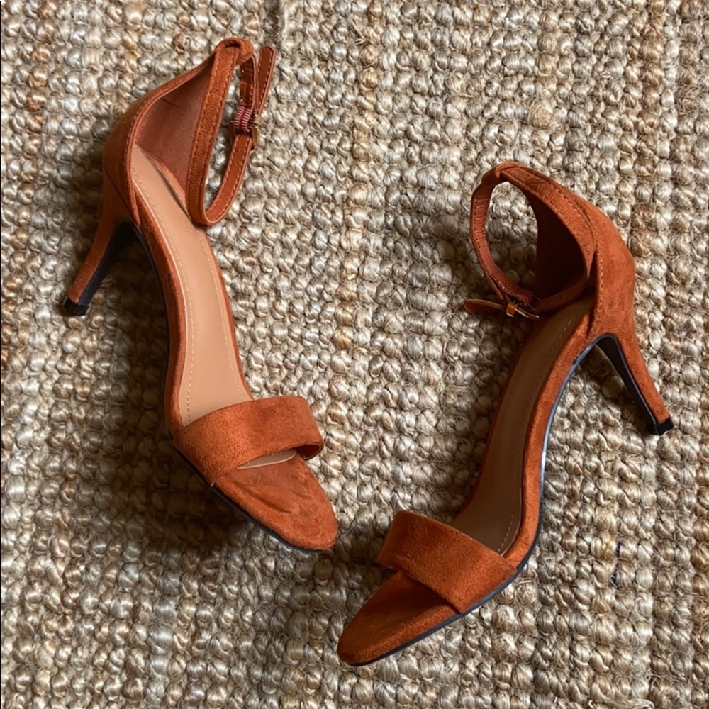 Rust Open Toed Heel